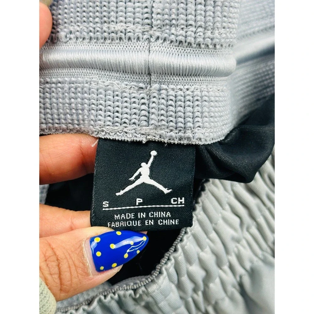 Jordan‎ Flight Outdoor Training Pants Men's Size S Grey Black Joggers 688527-012